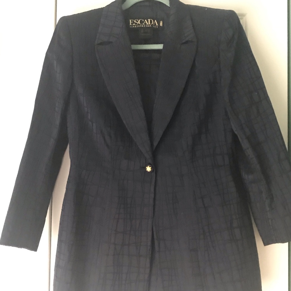 Vintage Escada Navy 2 piece suit (blazer & skirt)